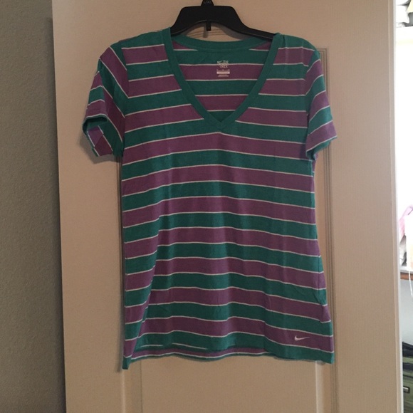 Women's Nike cotton T-shirt