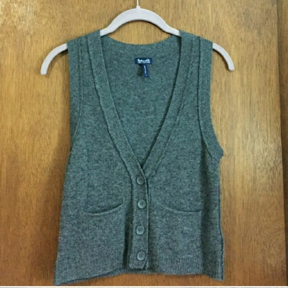 Splendid Pure Cashmere vest
