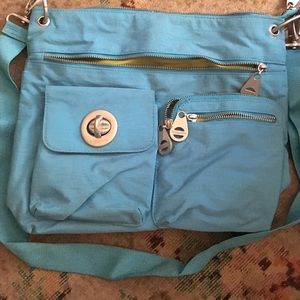 Baggalini purse