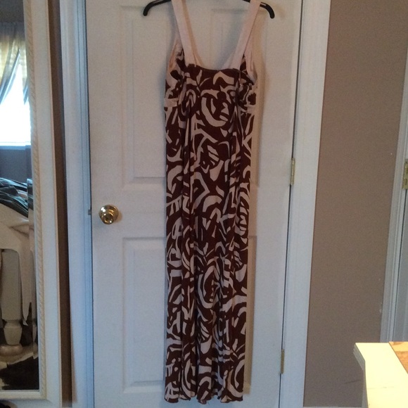 🎀Maxi Dress Abstract Print Cream & Brown🎀🎀 - Picture 4 of 4