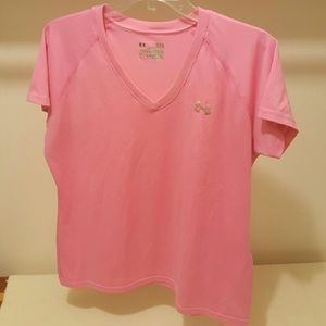 Woman Under Armour Top