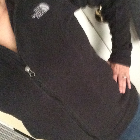 ⚡️FLASH SALE ⚡️Womens Black North Face fleece