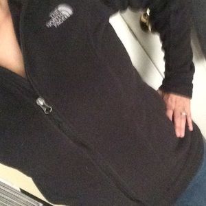 ⚡️FLASH SALE ⚡️Womens Black North Face fleece