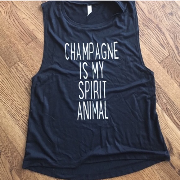 Graphic tee