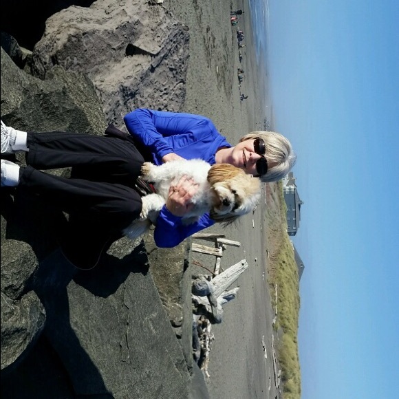 Meet your Posher, Diedra - Picture 1 of 1