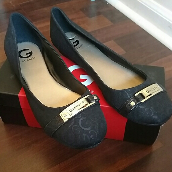 Guess Flats