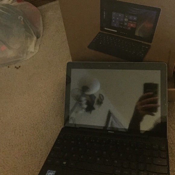 Lenovo idea pad miix 300 - Picture 2 of 4