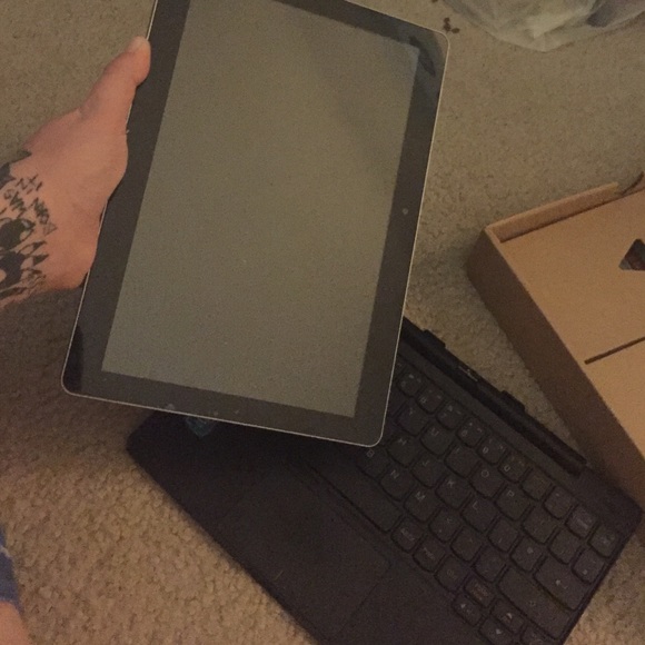 Lenovo idea pad miix 300 - Picture 3 of 4