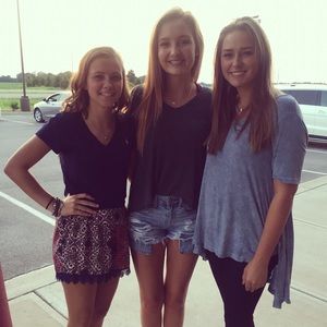 Meet your Posher, Katelyn