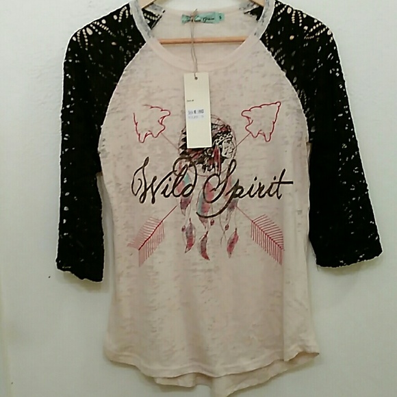 Southern Grace Wild Spirit Indian Shirt NWT
