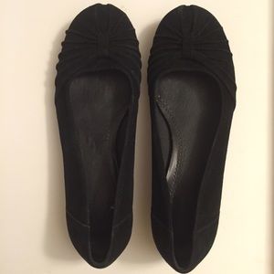 Clarks suede ballet flats