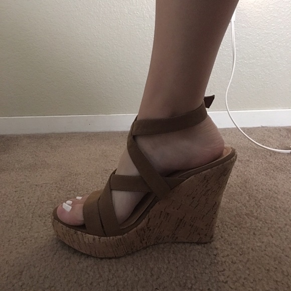 Brown wedges