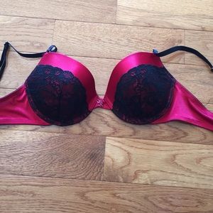 Frederick's lace bra