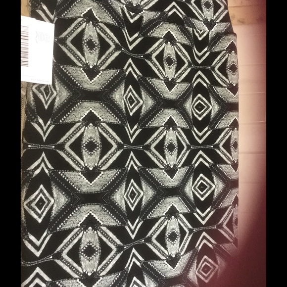 LuLaRoe small Cassie