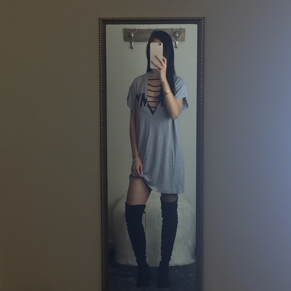 👽Army V Cut Out Tee - Grey - Picture 4 of 4