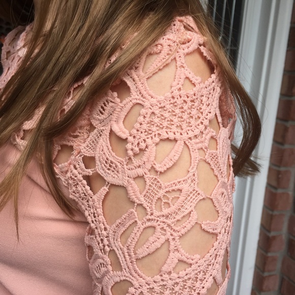 Crocheted Shirt - Blush - Picture 4 of 7