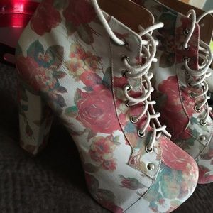 Jeffery Campbell in great condition! Size8