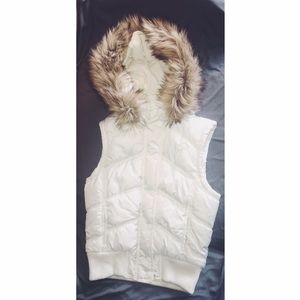 Aeropostale puffer vest