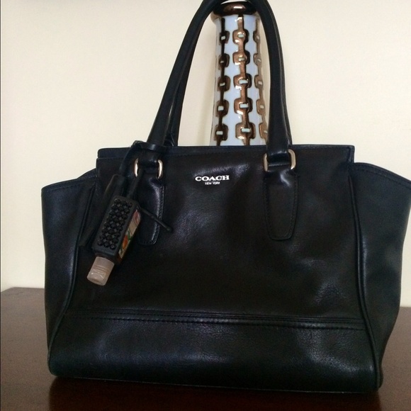 100% authentic coach handbag.