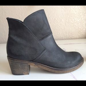 FREE PEOPLE black ANKLE BOOTS size 8