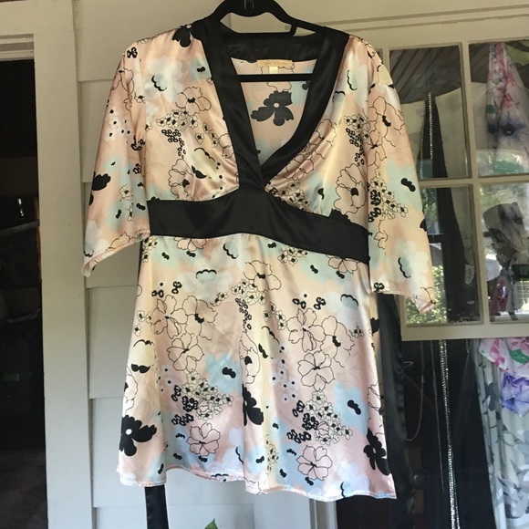 Beautiful kimono style shirt