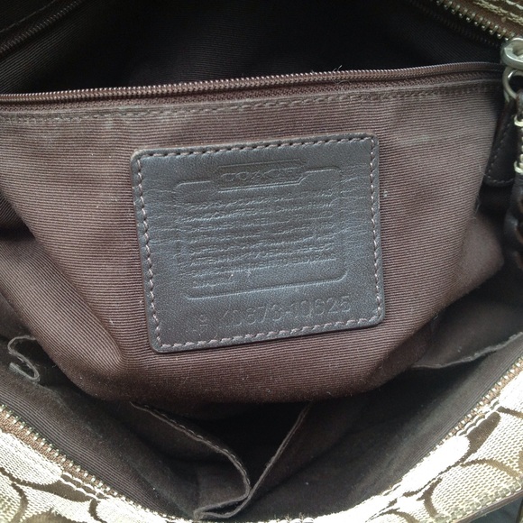 Coach Jacquard Signature Satchel - Picture 4 of 4
