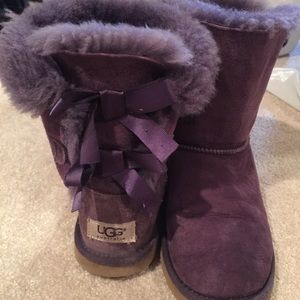 Girls Bailey Uggs