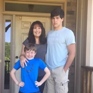 Meet your Posher, Alisha