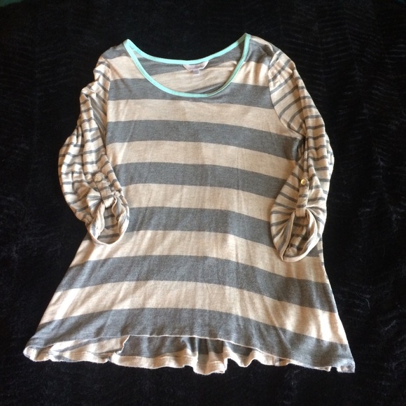 3/4 sleeve striped top