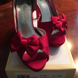Red Apple color heels