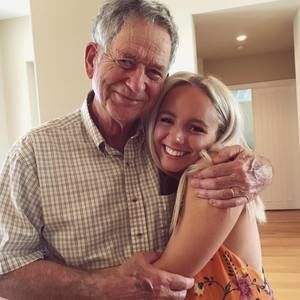 Meet your Posher, Haley