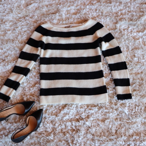 Banana Republic Sweater