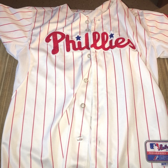 Phillies jersey ( UTLEY 26)