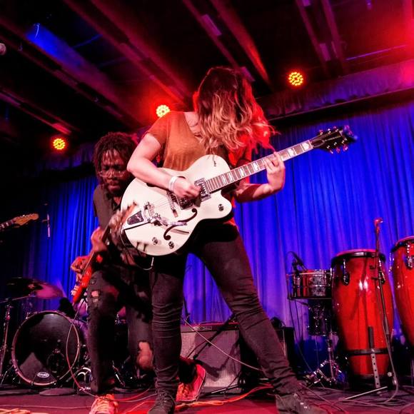 Meet your Posher, Cassidy - Picture 1 of 1