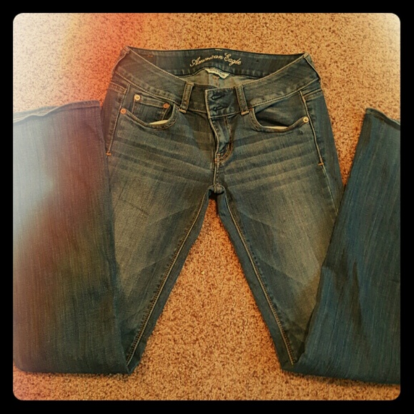 American eagle "artist"