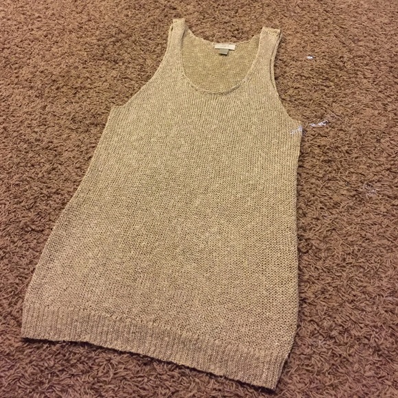 Sleeveless Knitted Sweater