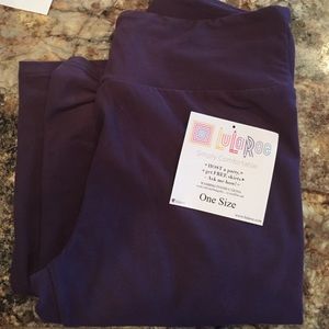 Brand new Lularoe OS leggings