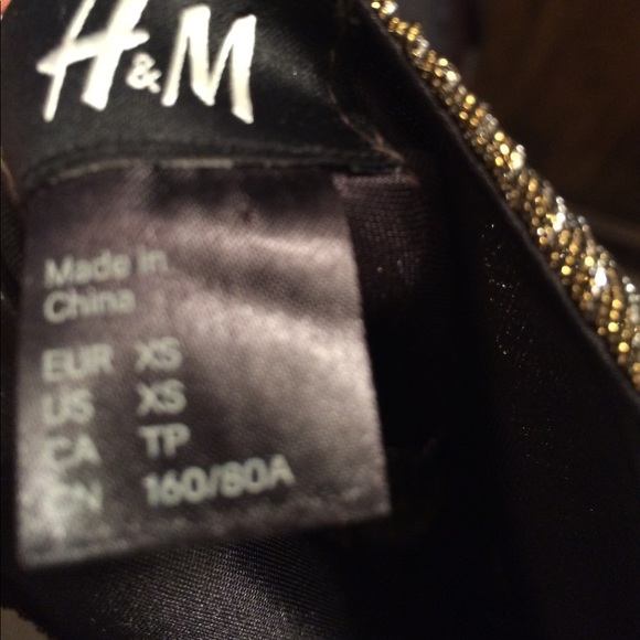 H & M Ruffle Dress - Picture 3 of 3