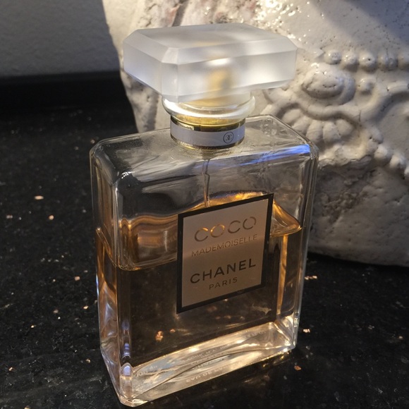 COCO Mademoiselle CHANEL