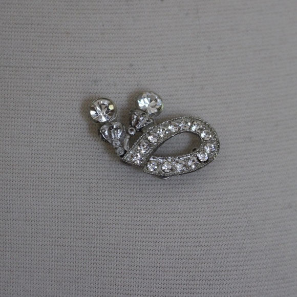 Vintage 1960s Silver Tone Rhinestone Bridal Pin