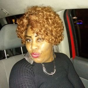 Meet your Posher, Annette