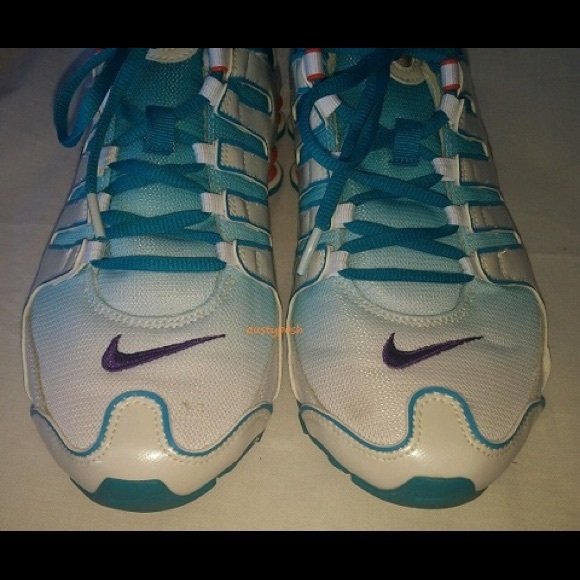Nike Shox NZ Molly Doernbecher Sneakers Blue White Rare Disconnected - Picture 2 of 7