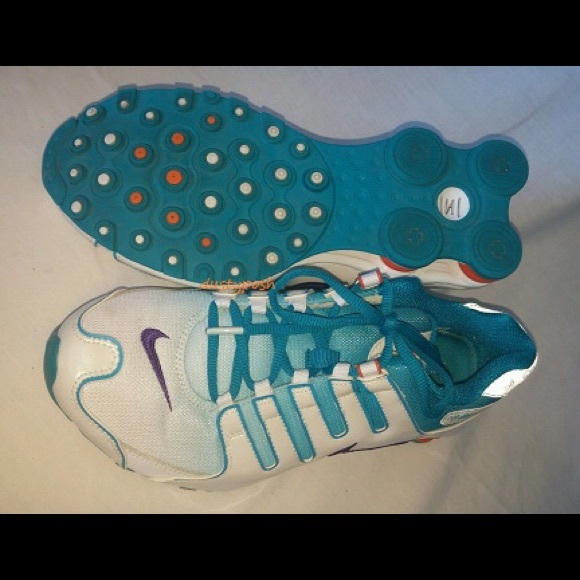 Nike Shox NZ Molly Doernbecher Sneakers Blue White Rare Disconnected - Picture 4 of 7