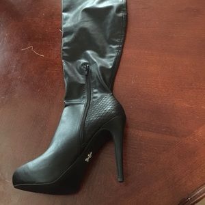 Jennifer lopez new shoe