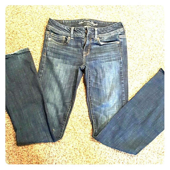 American eagle dark wash