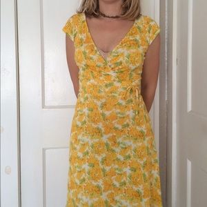 DIANE Von FURSTENBERG yellow floral DRESS sz 2
