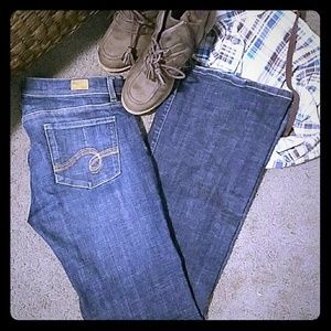 Wide leg jeans
