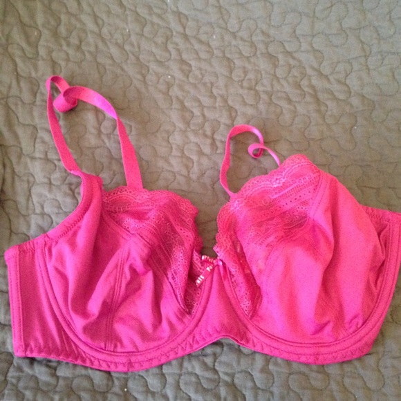 Pink Underwire Bra, Barely Worn