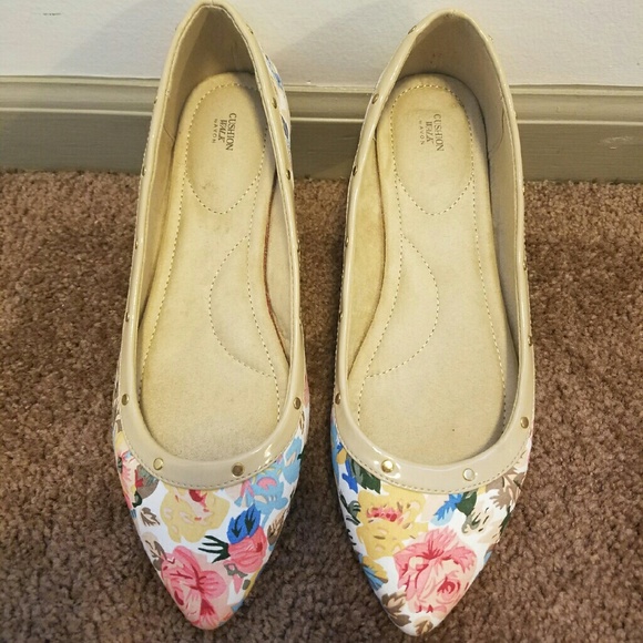 flat shoes