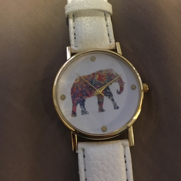 Elephant watch!